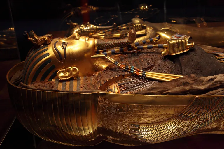 Tutankhamun: His Tomb and His Treasures – An immersive Adventure